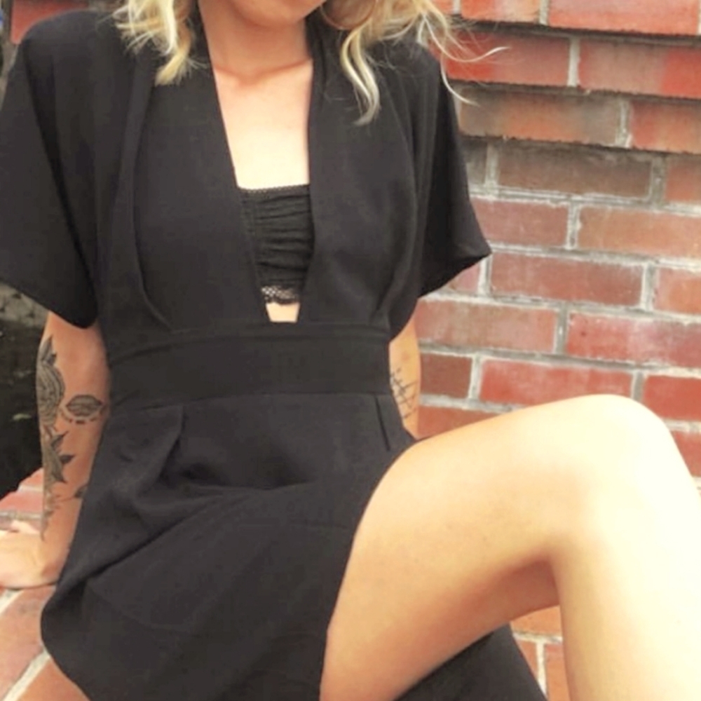 Jeu Illimite Macey Black Deep V Skater Mini Dress - S/M